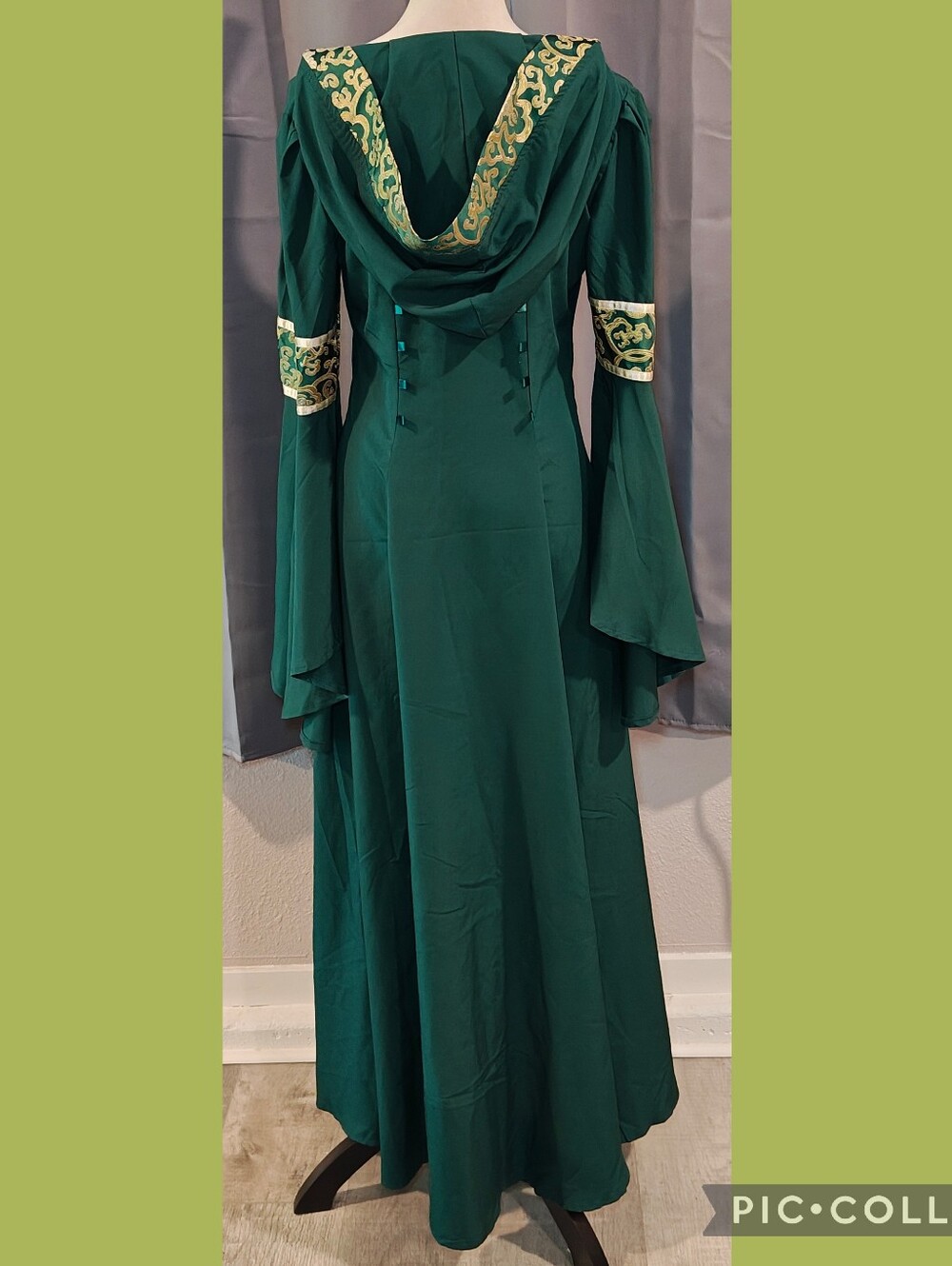 Medieval Renaissance Hooded Gown w Trumpet Sleeves & Ornate Gold Brocade Panel. - Picture 3 of 8